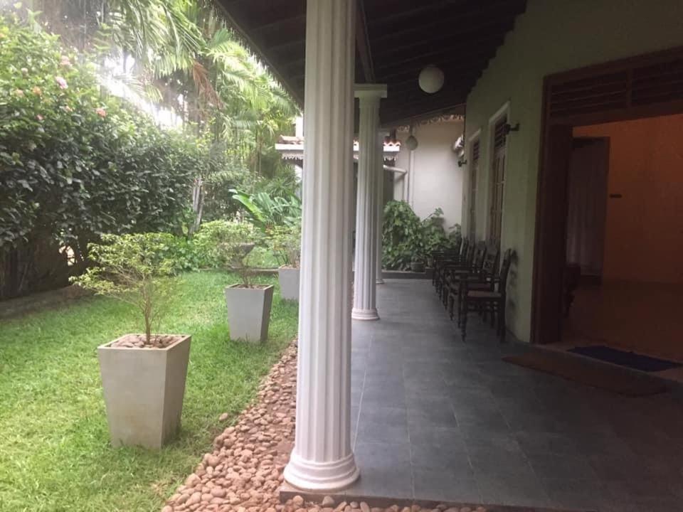 Hotel Sunflower كاتاراغاما المظهر الخارجي الصورة