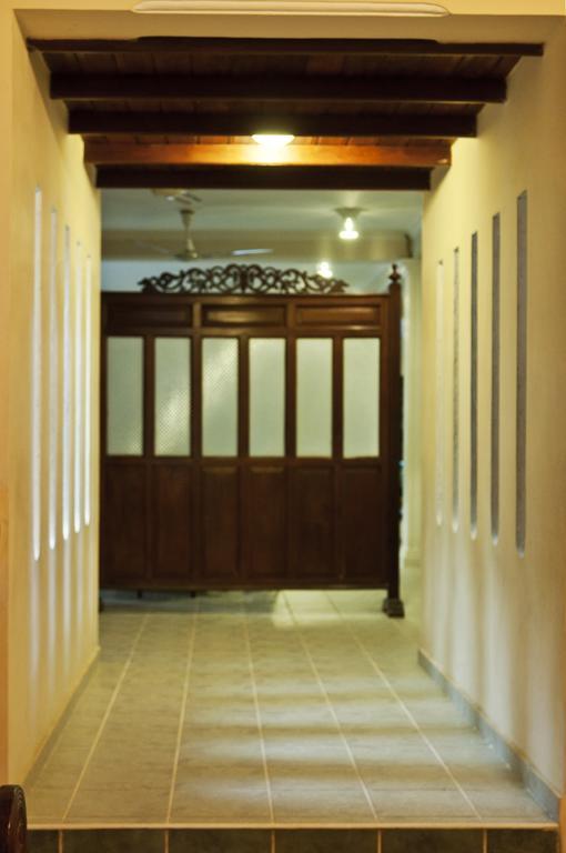 Hotel Sunflower كاتاراغاما الغرفة الصورة