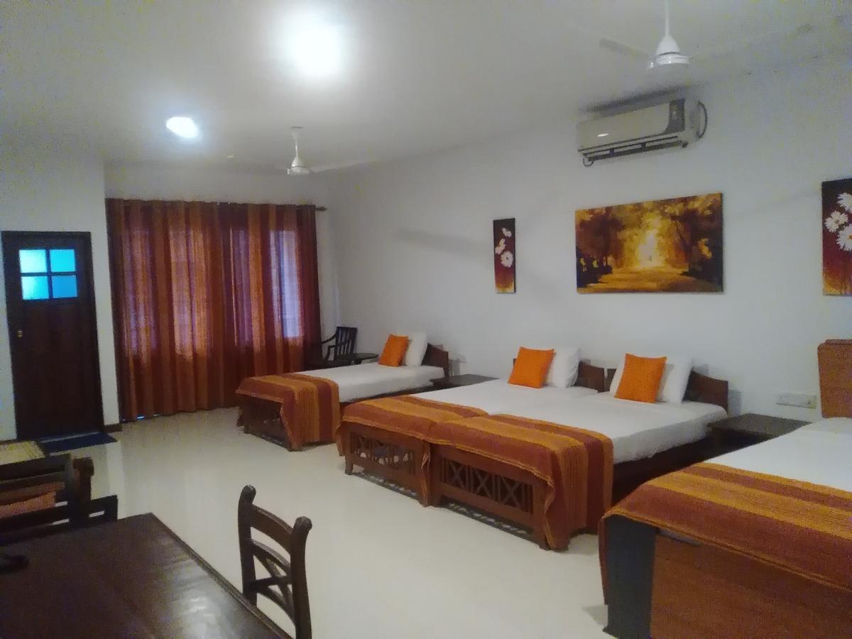 Hotel Sunflower كاتاراغاما المظهر الخارجي الصورة