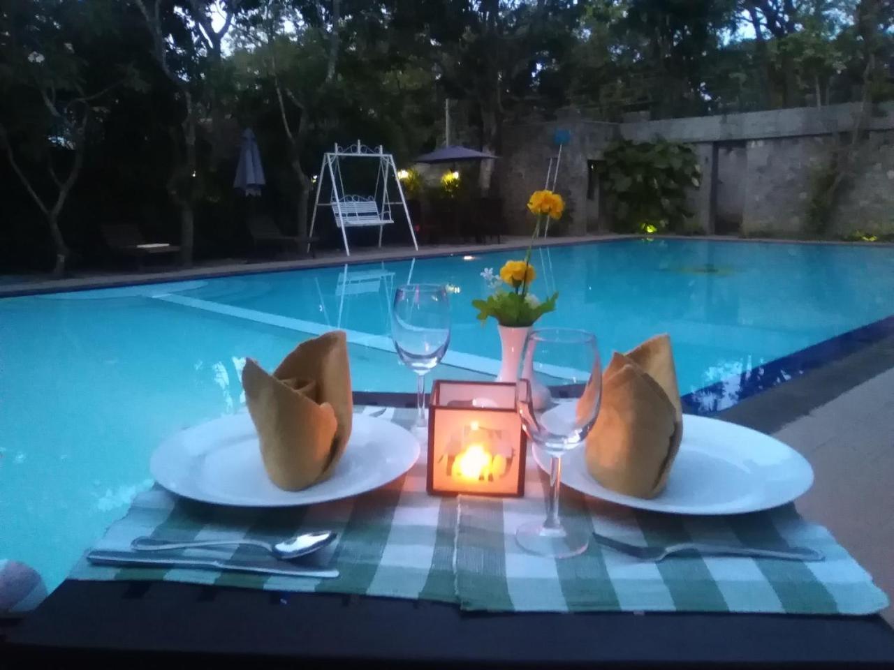 Hotel Sunflower كاتاراغاما المظهر الخارجي الصورة